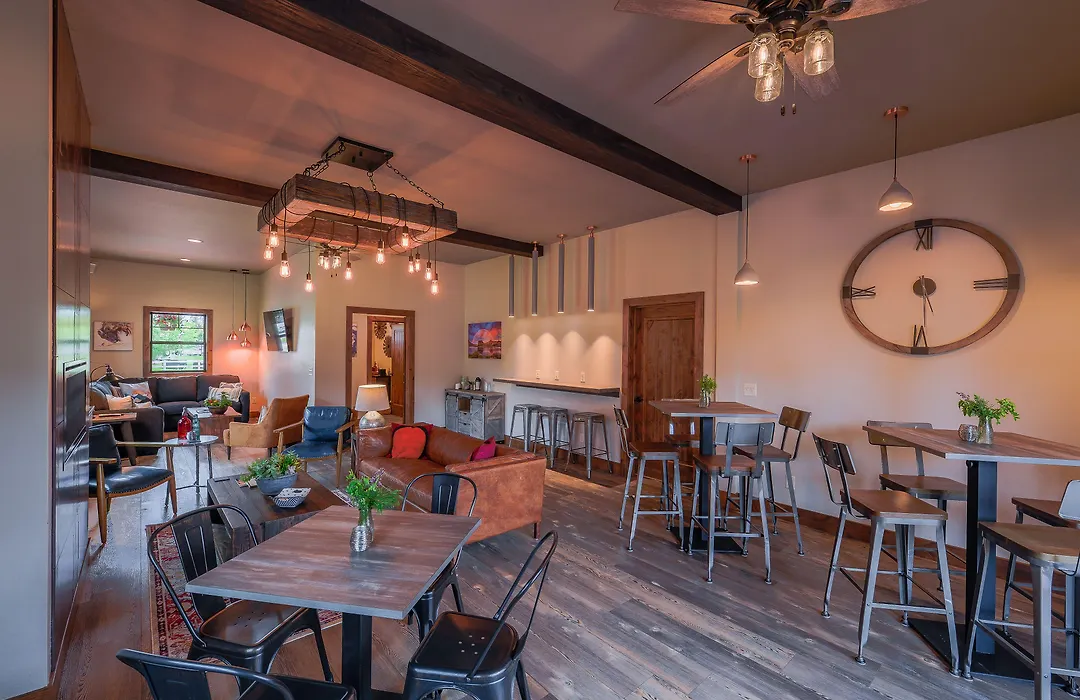Golden Stone Inn-1