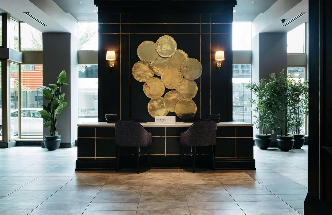 The Axis Moline Hotel, Tapestry Collection By Hilton-1