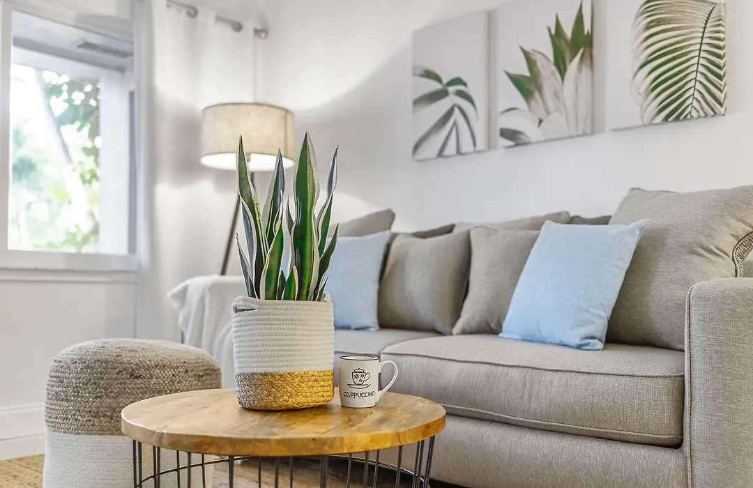 Alani Bay Premium Condos-1