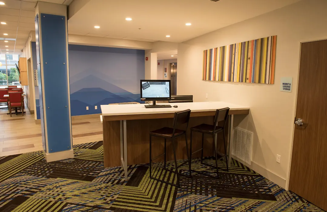 Holiday Inn Express & Suites Dayton North - Vandalia By Ihg-1