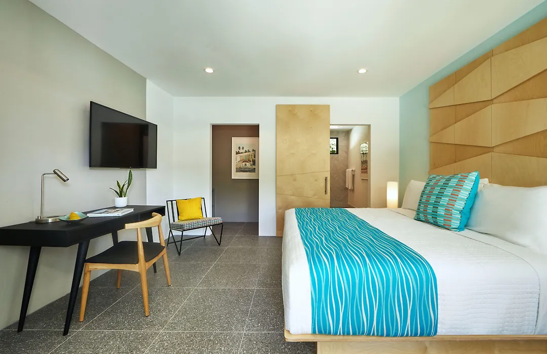 Twin Palms Resort - A Gay Men'S Resort-1