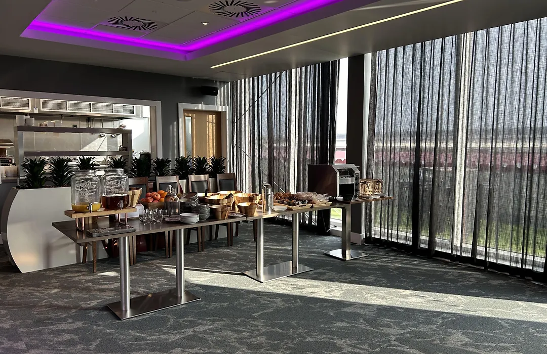 Tynecastle Park Hotel-1