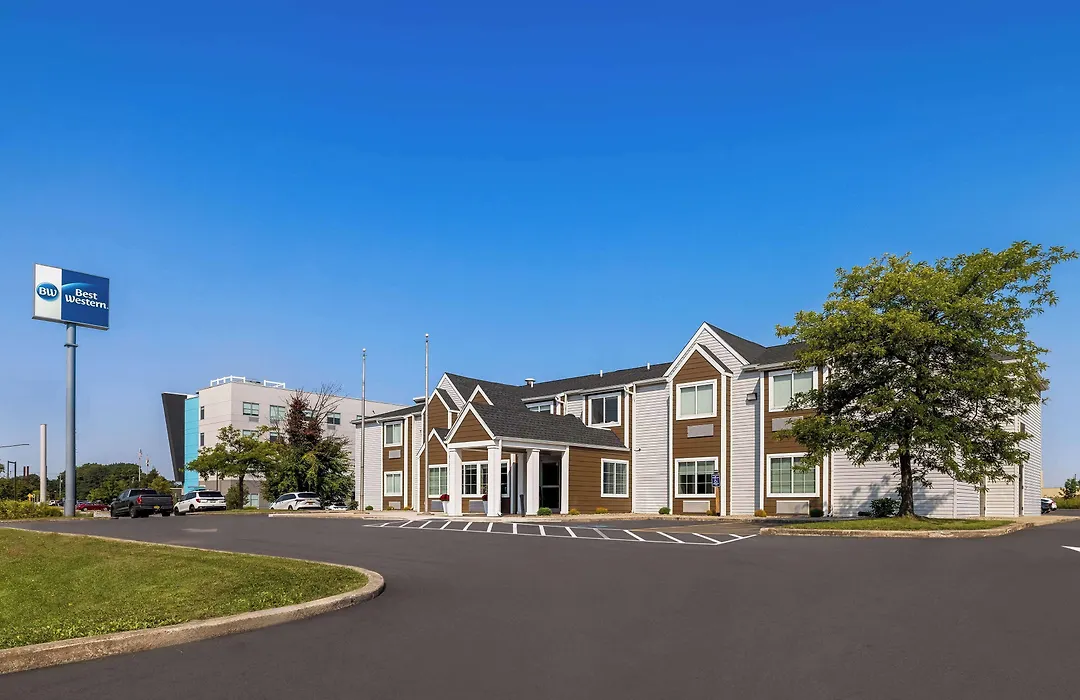 Best Western Buffalo Inn & Suites-1