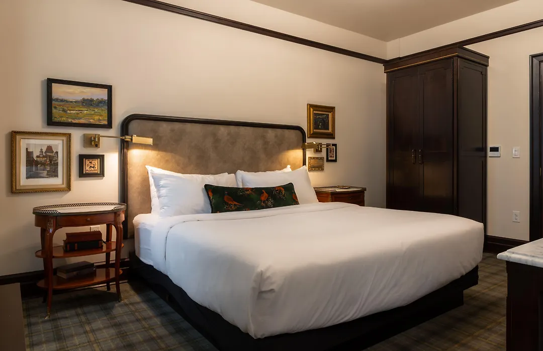 The Avery Hotel-1