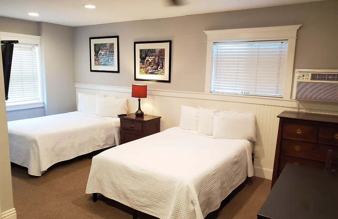 Coronado Island Inn-1