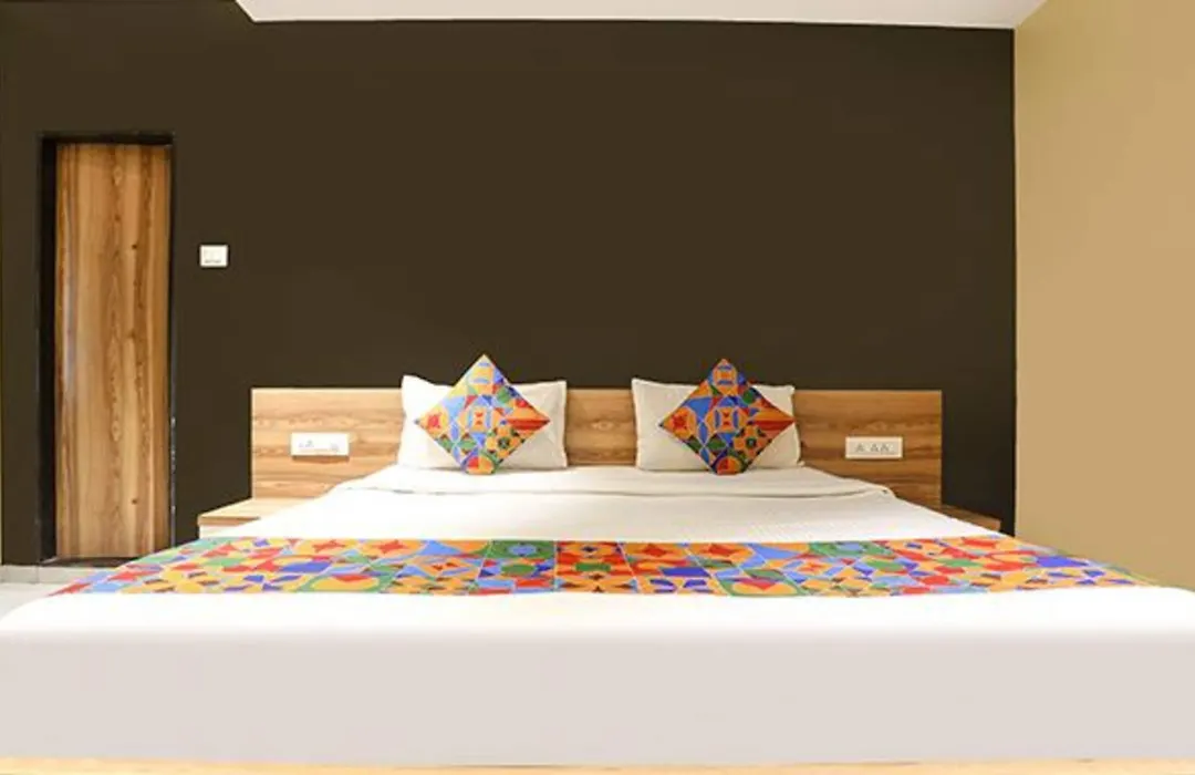 Fabhotel Radhika Ex-1