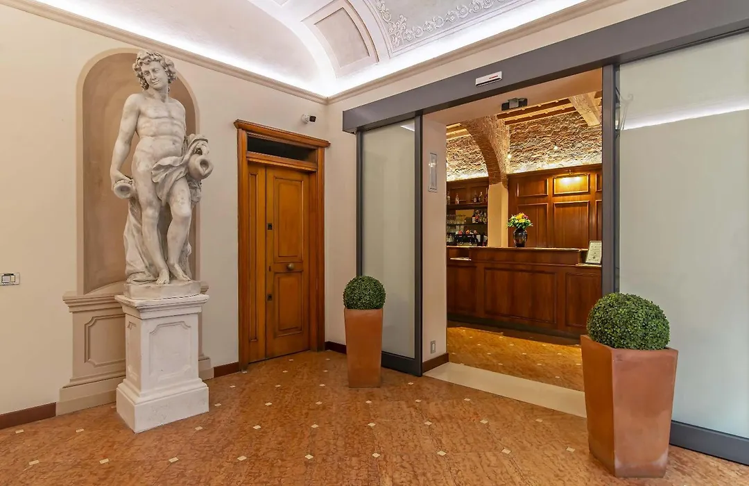 Hotel Porta Faenza-1