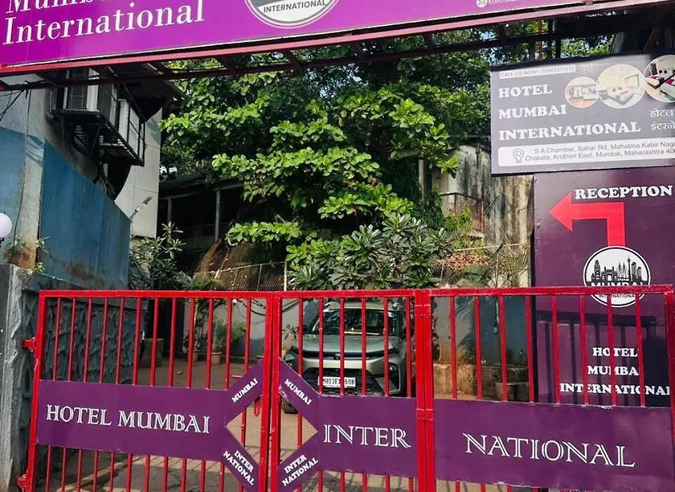 Hotel Mumbai International-1