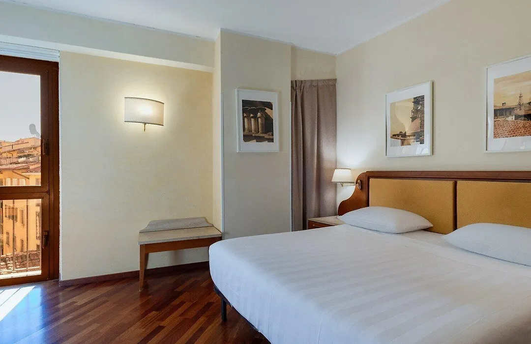 B&B Hotel Firenze Pitti Palace Al Ponte Vecchio-1