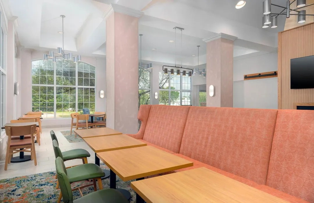 Hampton Inn & Suites-Austin Airport-1