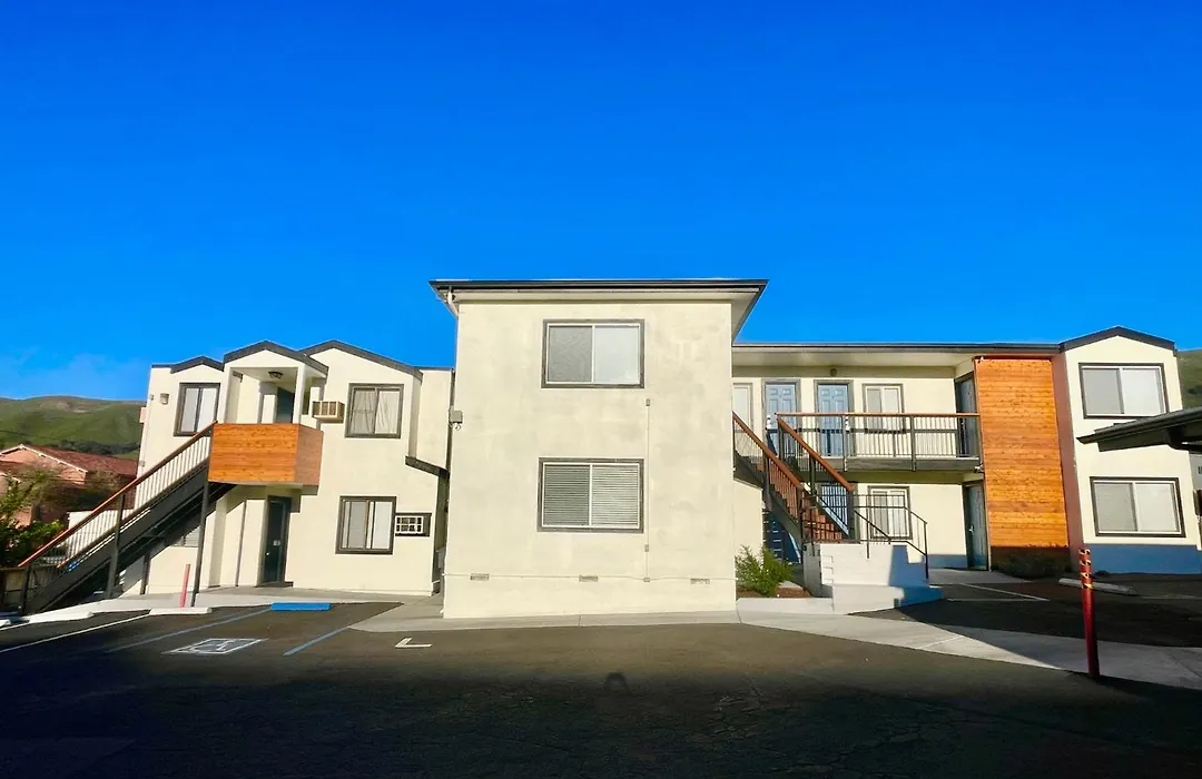 Sunbeam Motel-1