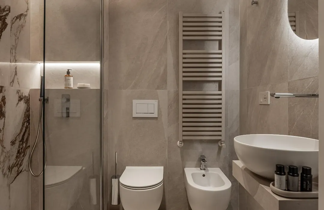 Aramis Deluxe Rooms-1