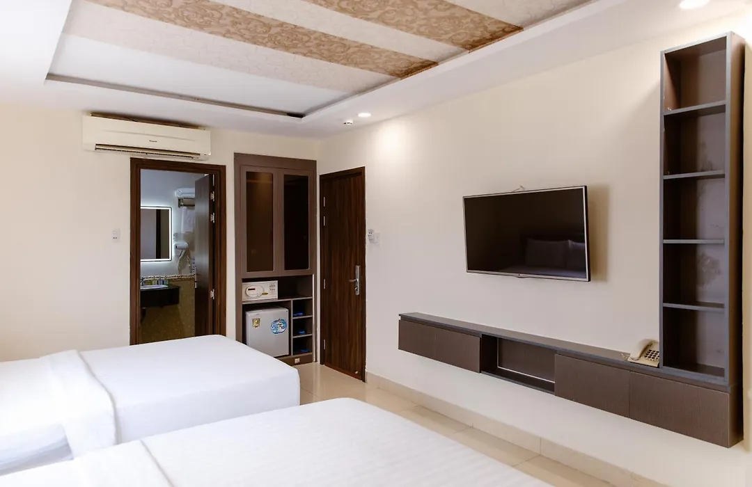 Boss Palace Hotel-1