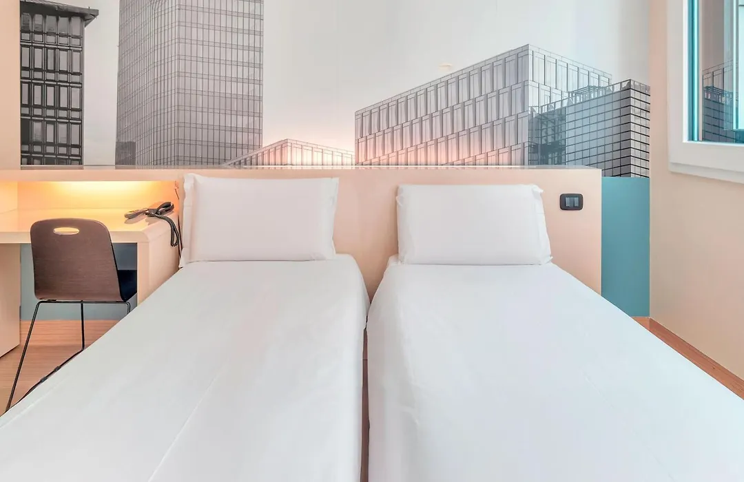 B&B Hotel Milano Cenisio Garibaldi-1