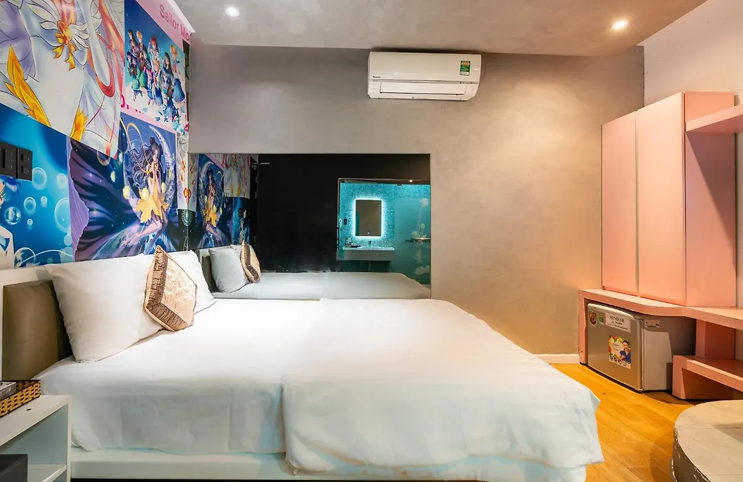 Collection O District 10 - Bonita Grand Hotel (Adults Only)-1