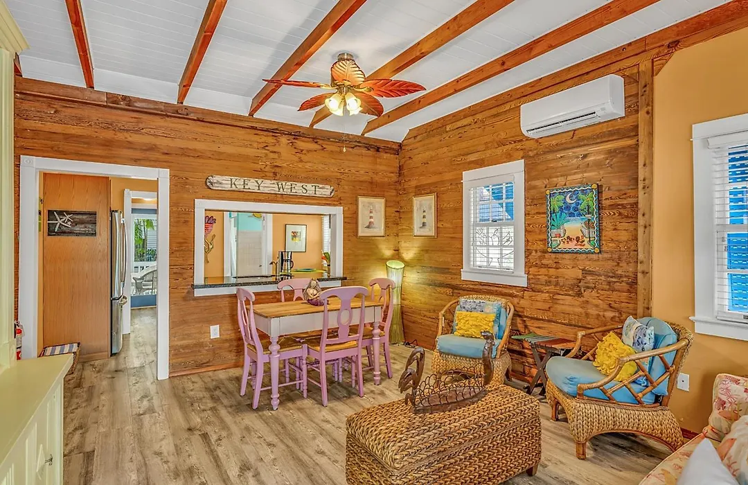 Kw42 Bahama House-1