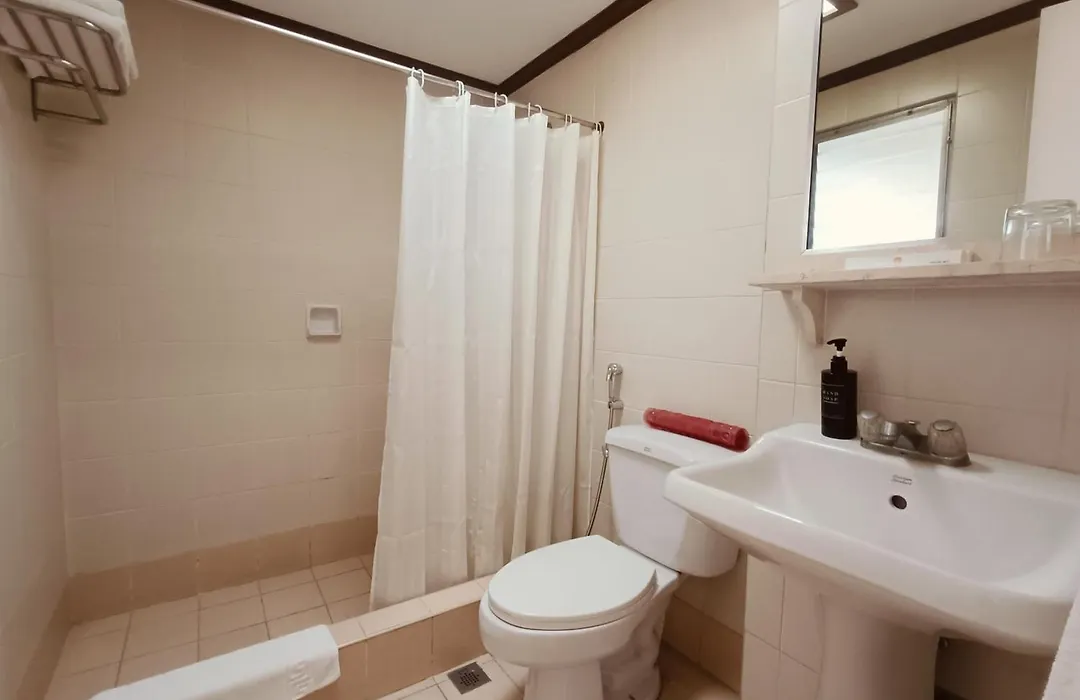 Tropicana Suites-1