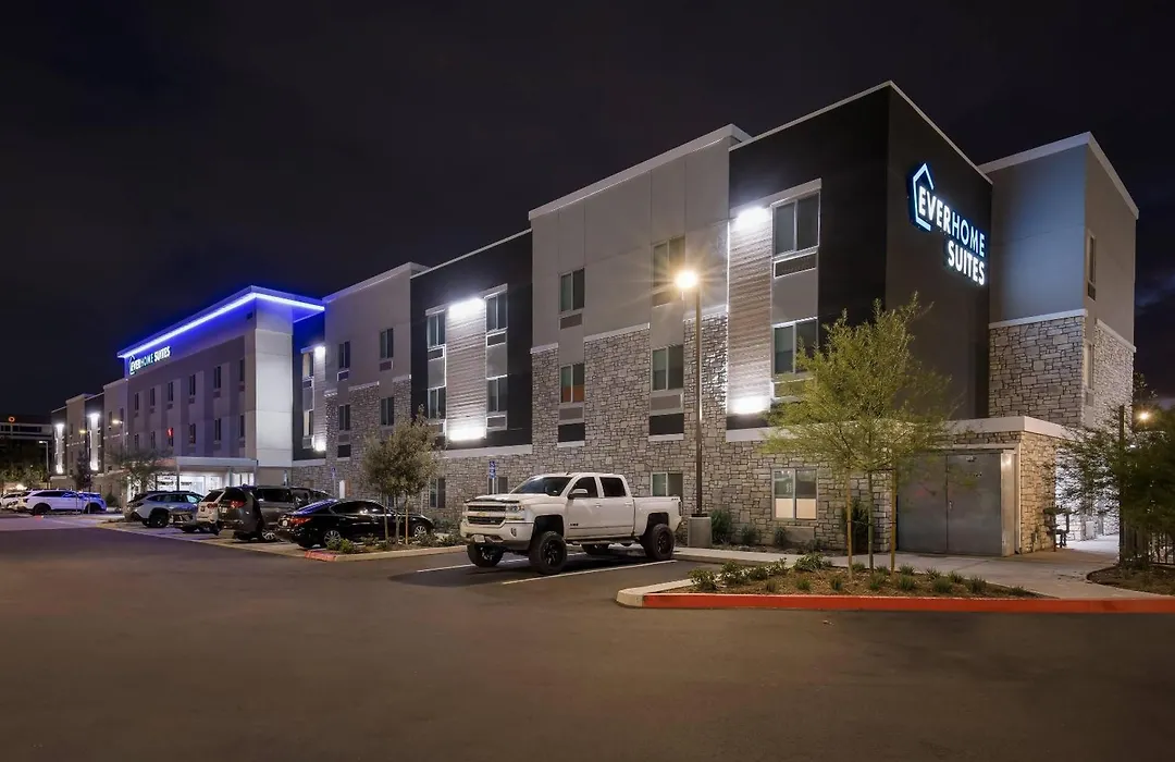 Everhome Suites Ontario Airport-1