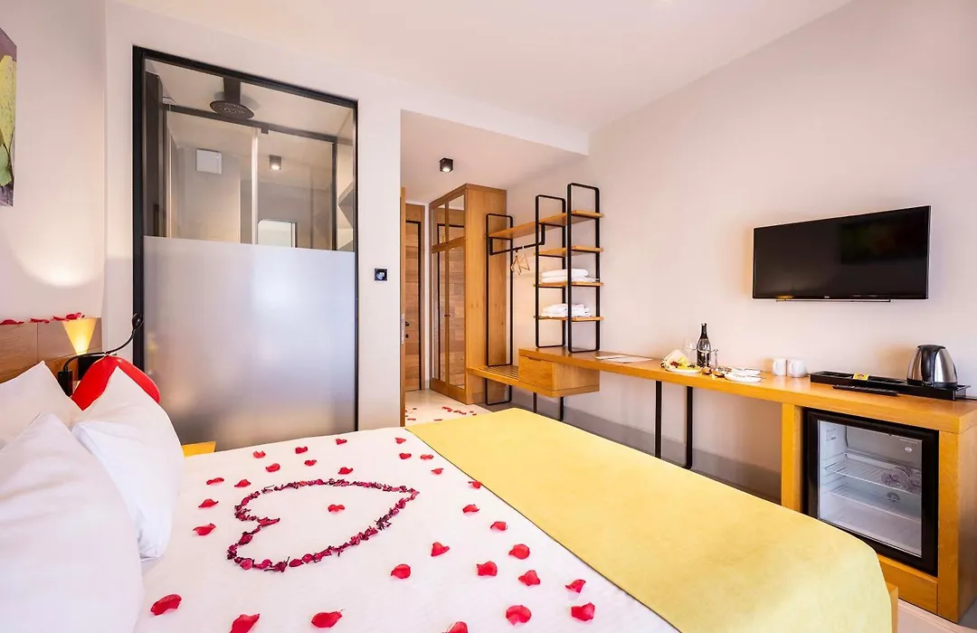 Lei Hotel-1