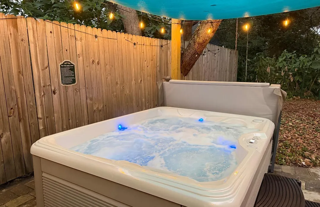 Spring Deal! Hot Tub In Coastal Home And Vilano Beach Serene Walk-1
