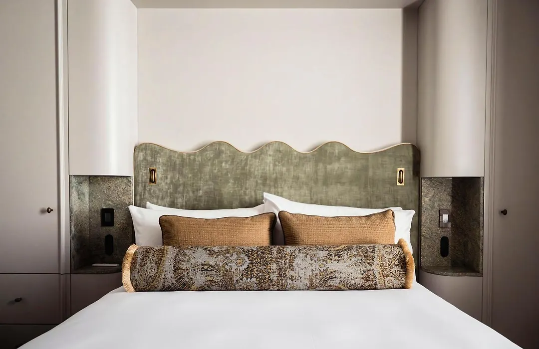 The Grand National Hotel By Saint Peter-1