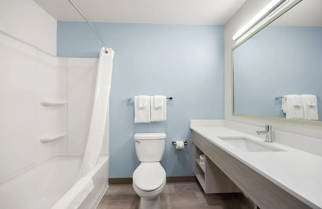 Woodspring Suites Medford Near I-5-1