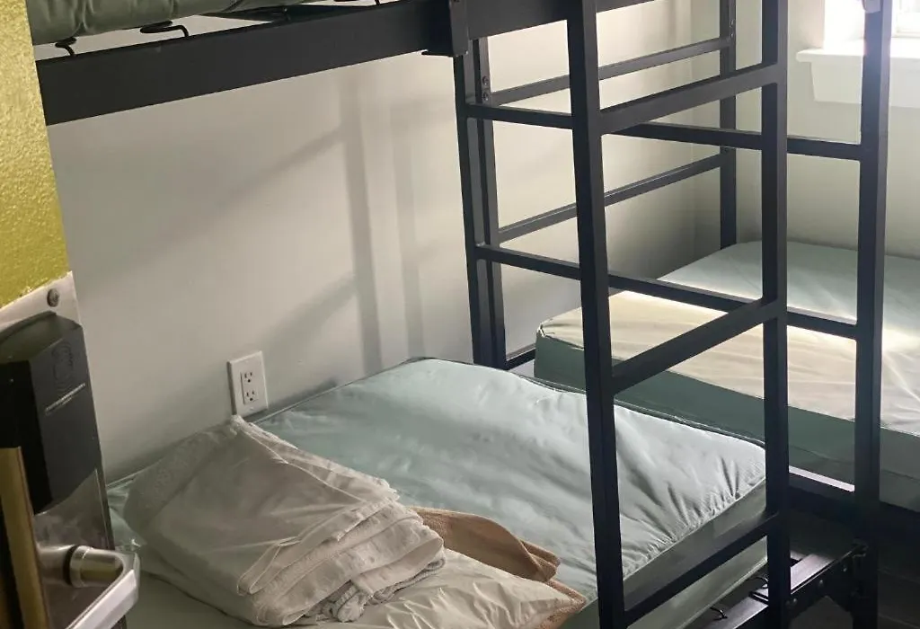 Mayflower Hospitality Hostel-1
