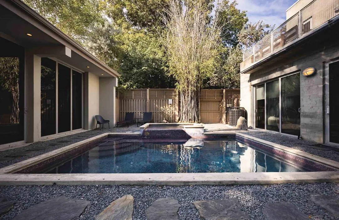 Contra House -Luxury Home With Pool-1