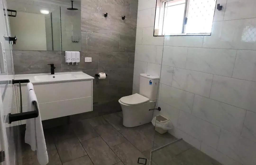 Monte Carlo Motor Inn-1