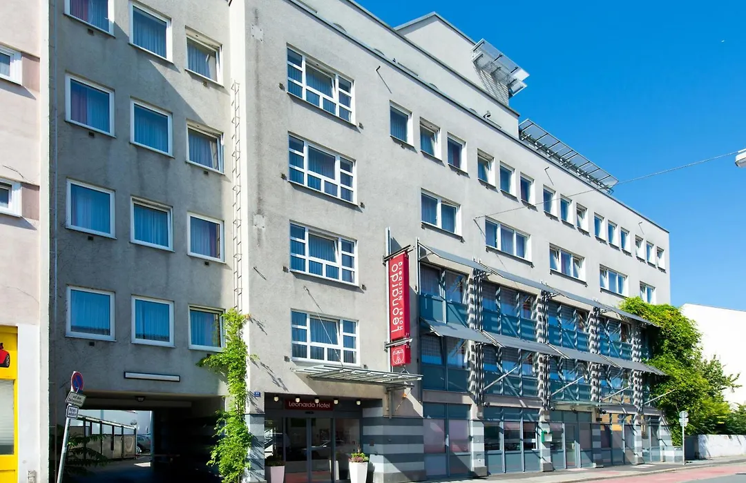 Leonardo Hotel Nuernberg-1