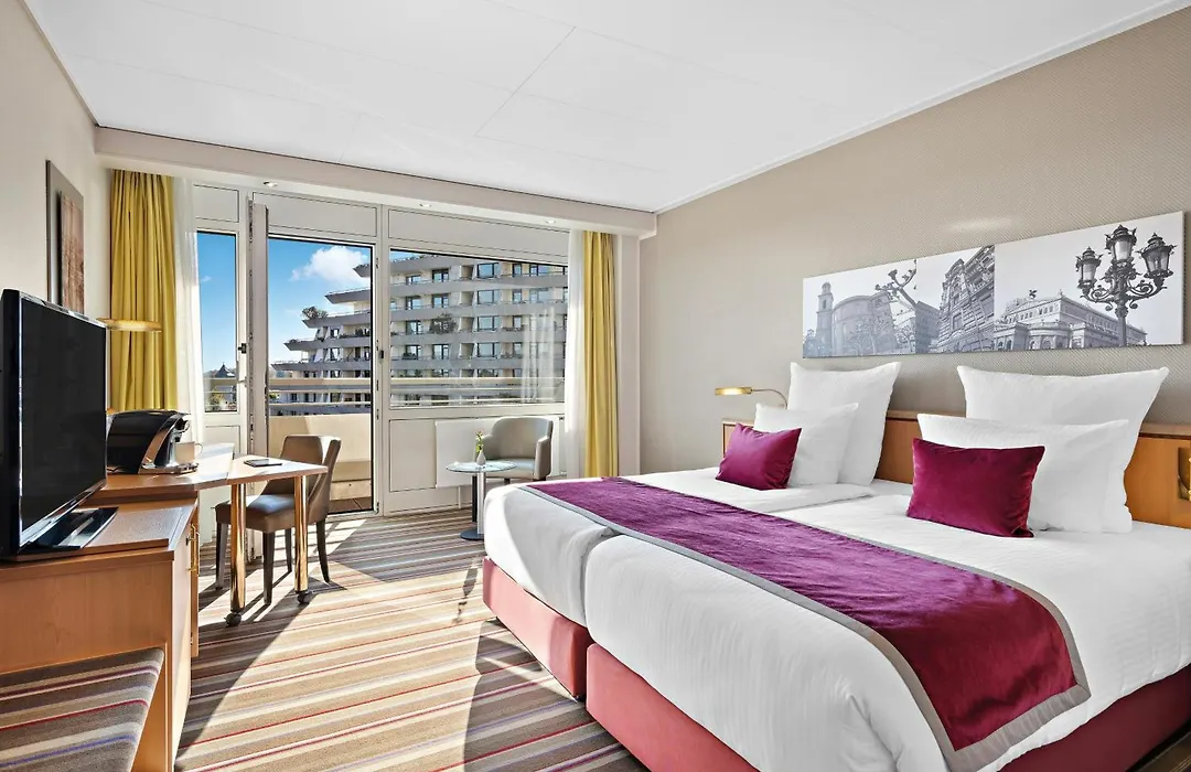 Leonardo Royal Hotel Frankfurt-1