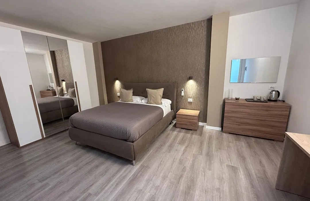 B&B Baciami Ancora-1