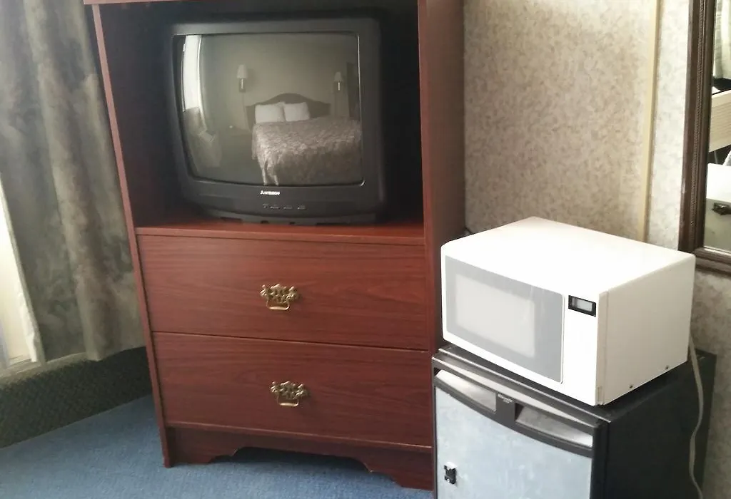 University Hotel And Suites-1