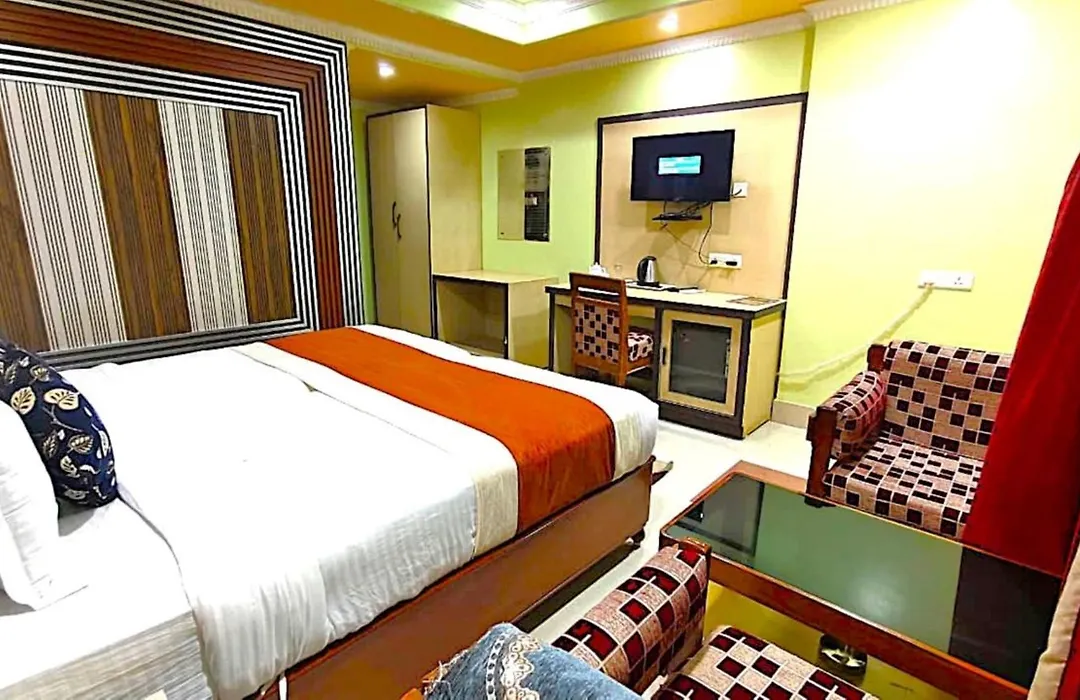 Hotel Gokul Plaza Near Railway Station Bhubaneswar-1