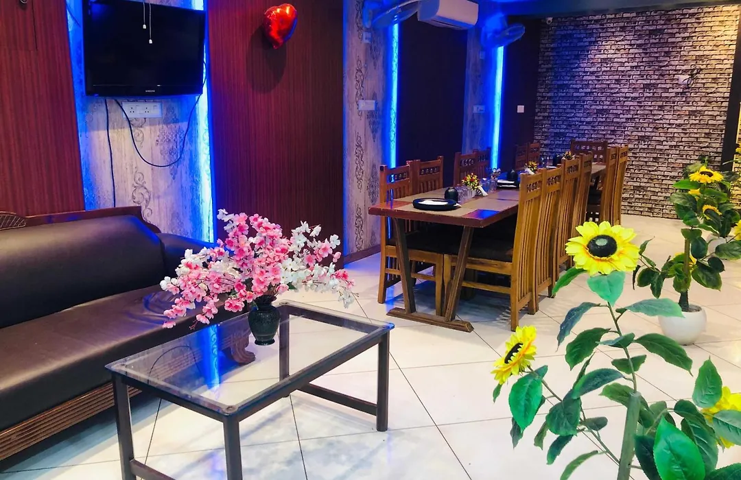 Hotel Parag Inn-1