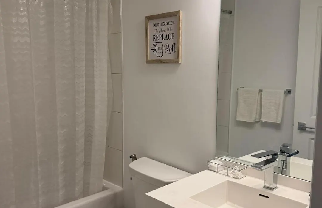Luxury Condo Downtown Toronto-1