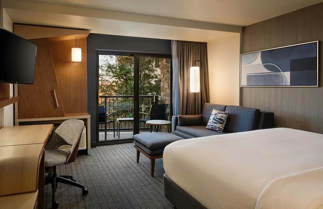 Courtyard By Marriott Fort Worth At Alliance Town Center-1