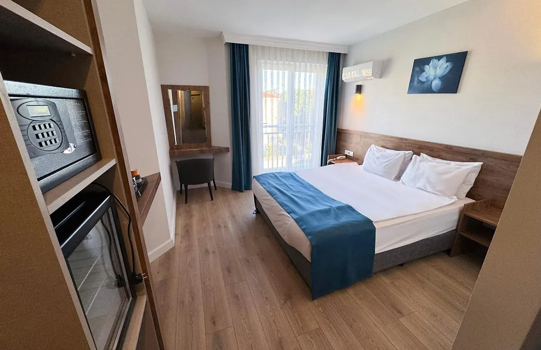 Premier Inn City Antalya-1