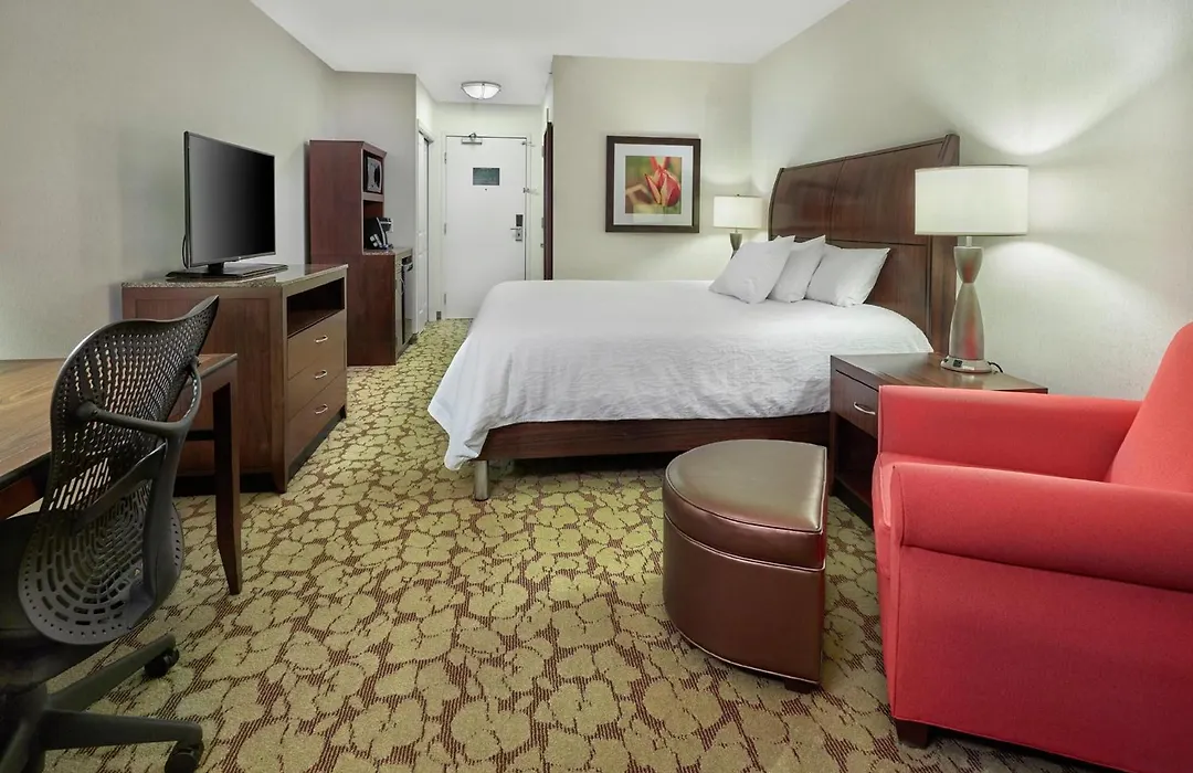 Hilton Garden Inn West Edmonton-1