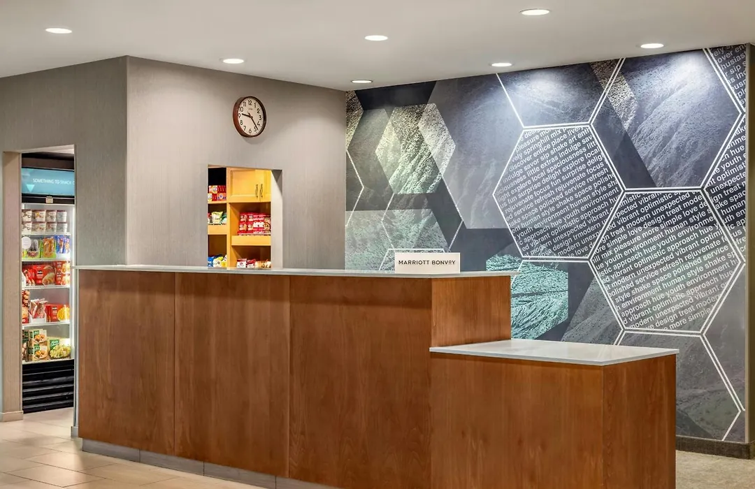 Springhill Suites Fresno-1