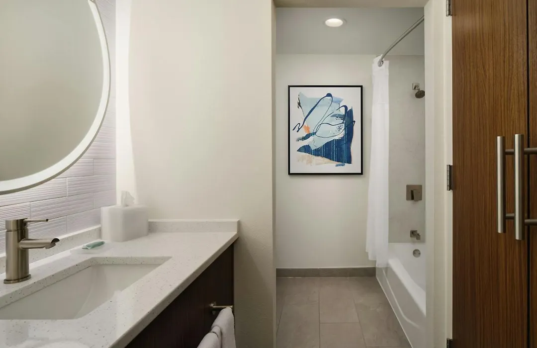 Courtyard By Marriott Orlando Airport-1