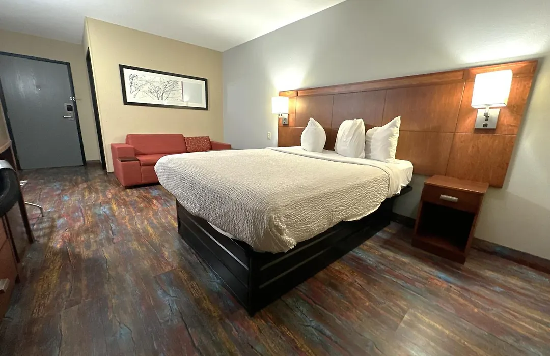 Americas Best Value Inn Fargo-1