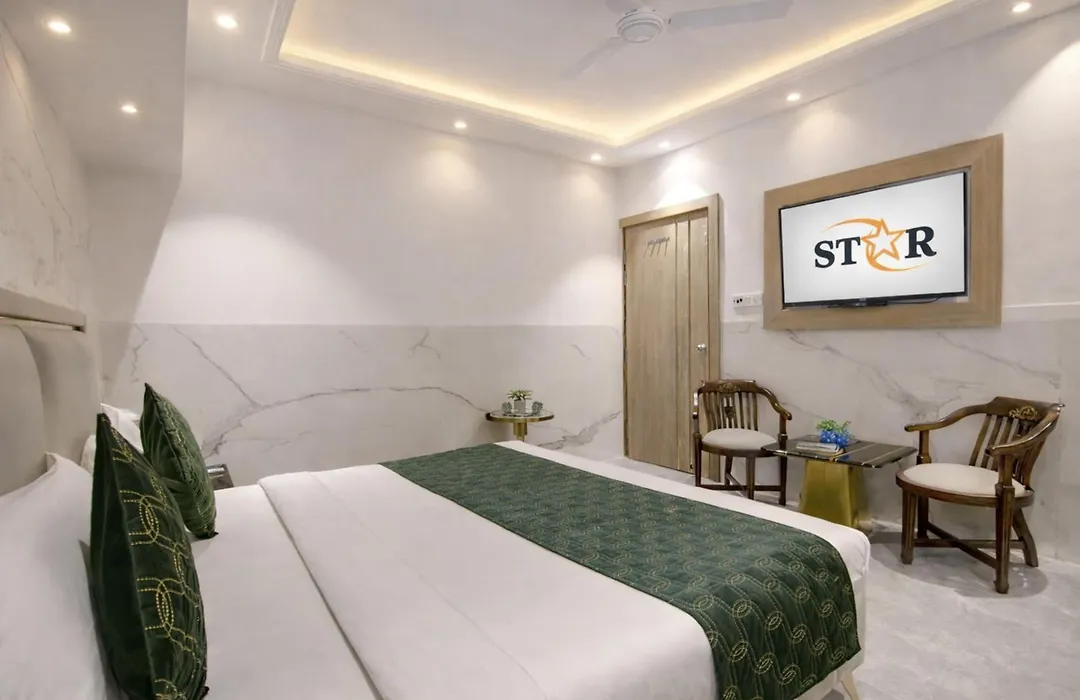 Hotel International Inn - Near Delhi Airport-1