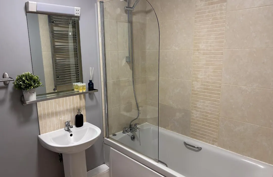Leevin Stay Apartments City Center-1