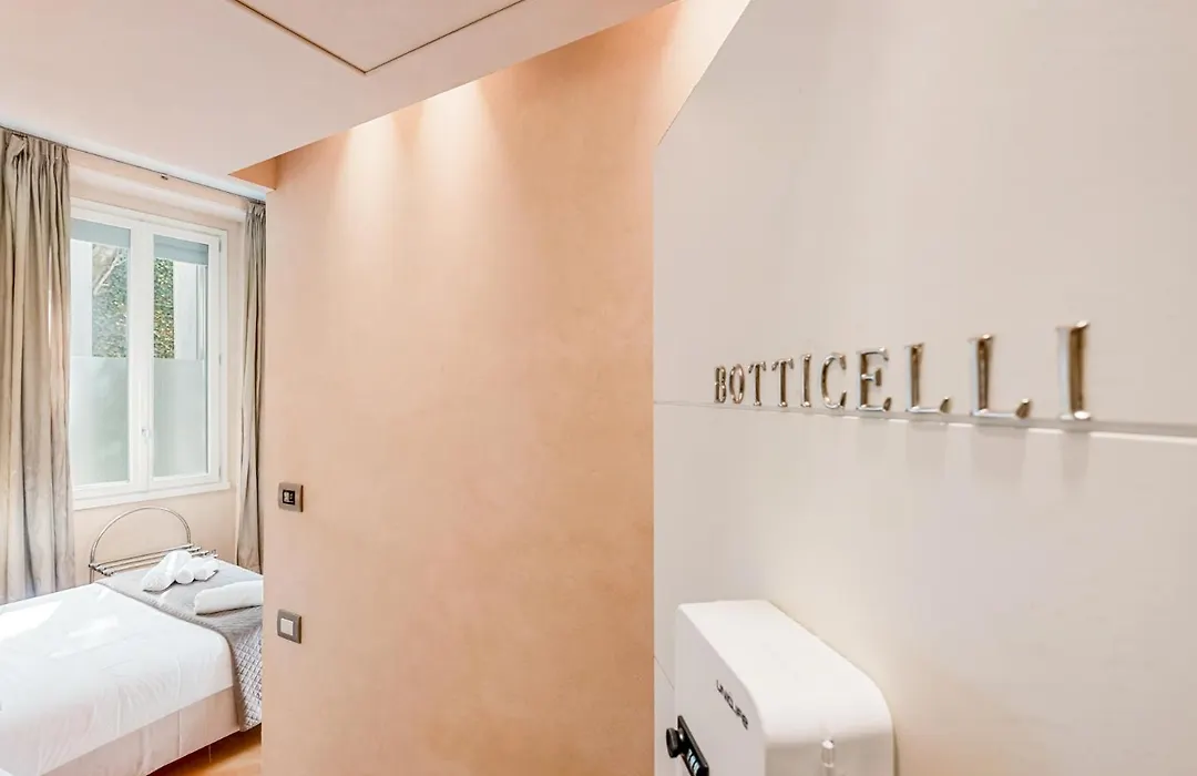 Aurora Garden Lodging - Rooms & Apartment-1