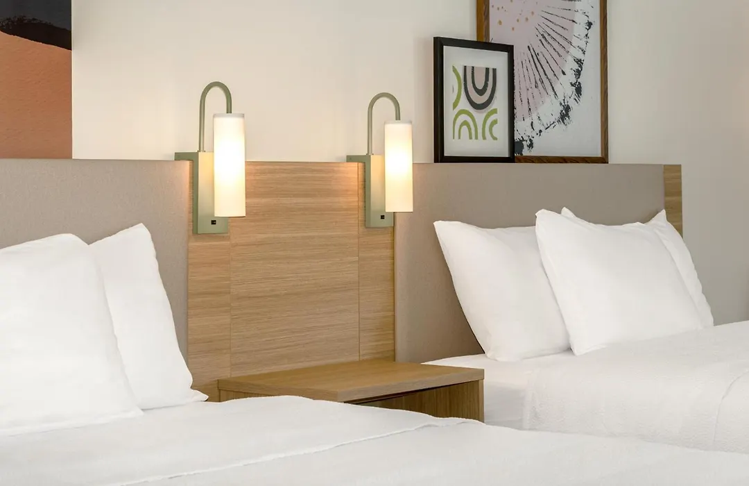 Spark By Hilton Montreal Midtown-1
