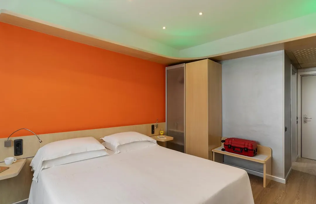 Hotel Mediolanum-1