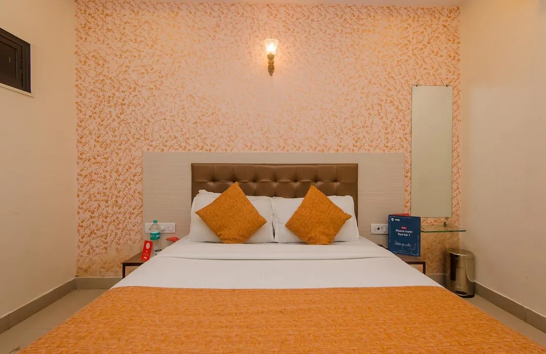 Hotel O Golden Nest Near Chhatrapati Shivaji International Airport-1
