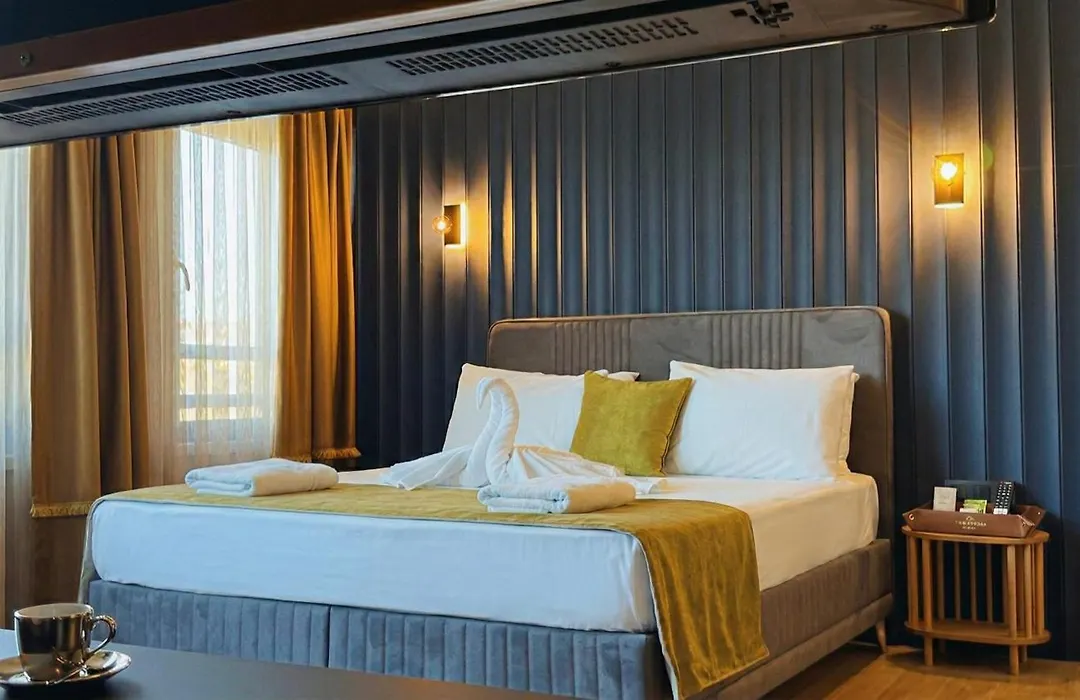 Bonnie City Hotel-1