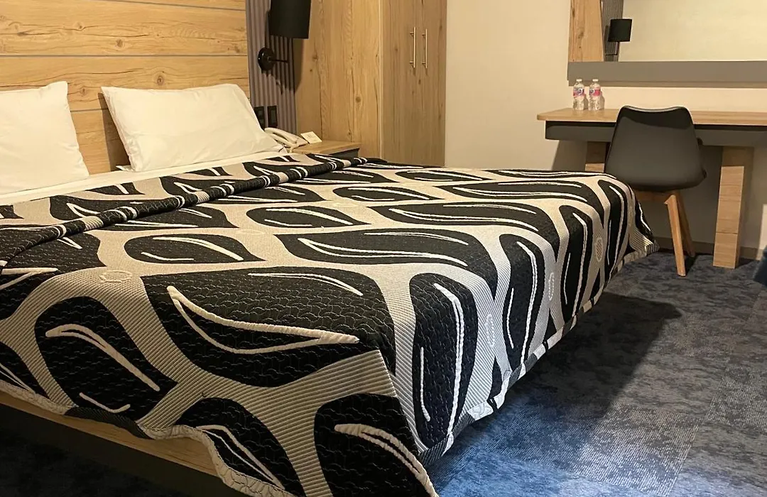 Hotel Monaco-1